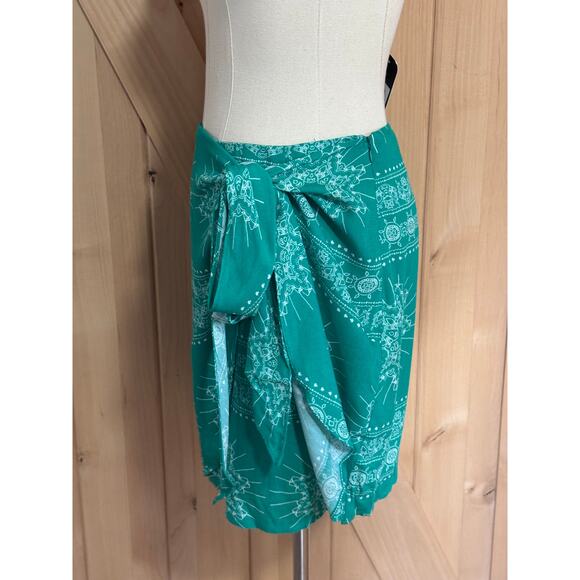 Vici | NWT Boho Kelly Green Short Wrap Skirt | Size Small - Picture 3 of 12